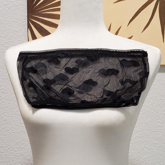 Lace heart bralette - Picture 1 of 3